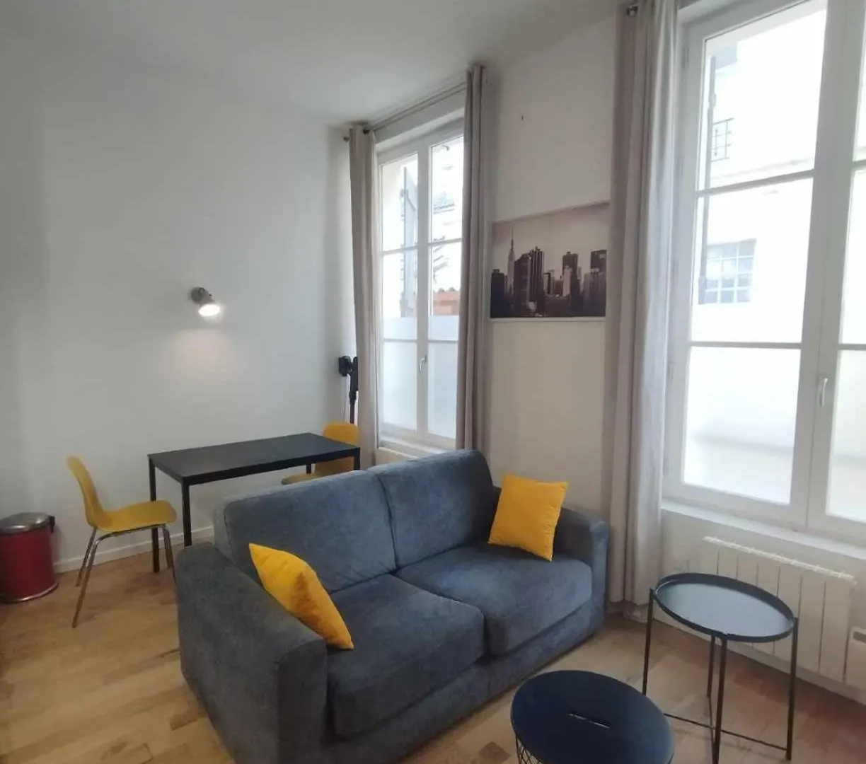 Apartment Canal St Martin 2 Lit Double